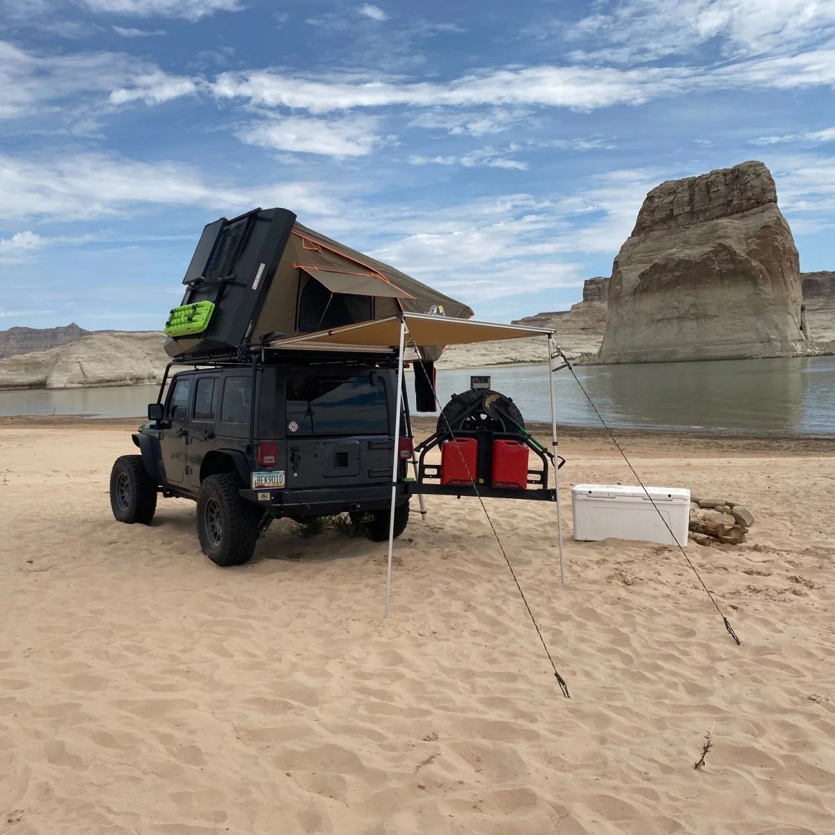 Stealth Hardshell Rooftop Tent, Aluminum, 3 Person, Black