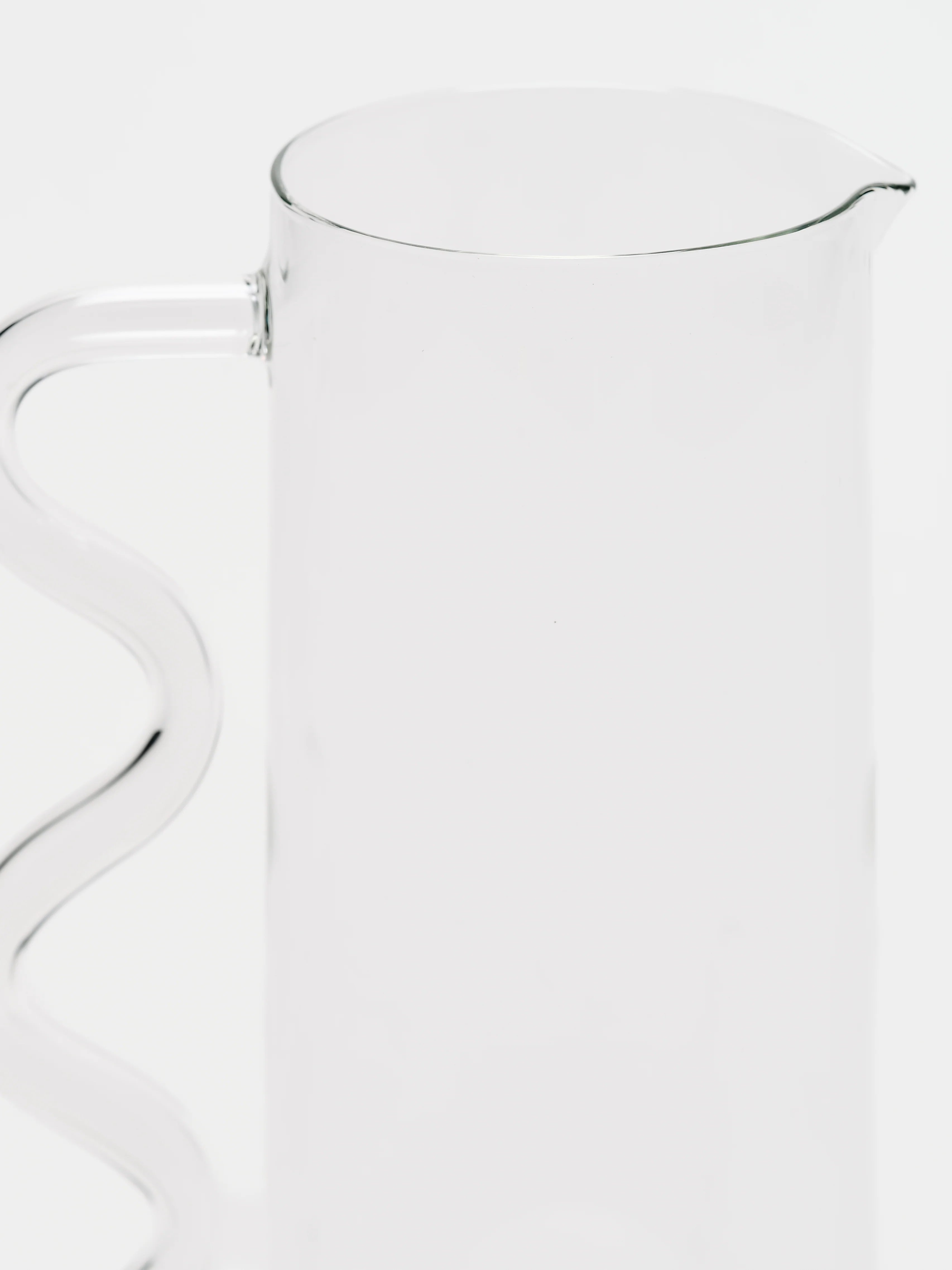 Wave Pitcher